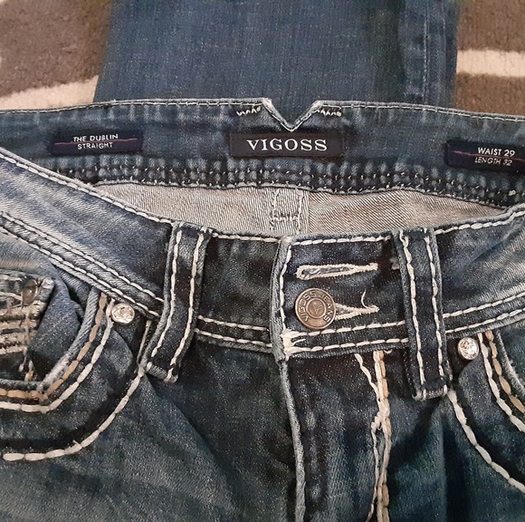 Jeans - Picture 2 of 3